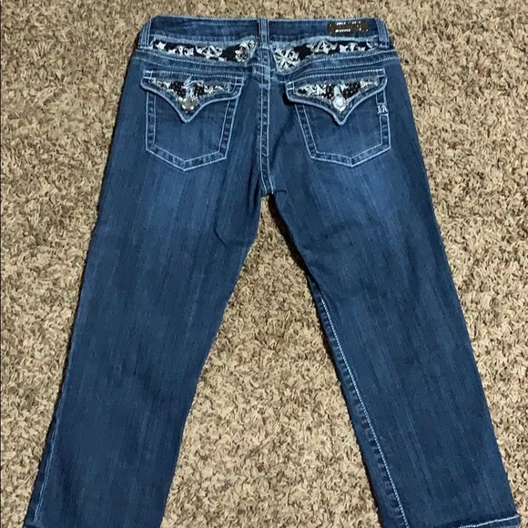 LA Idol - Picture 5 of 7